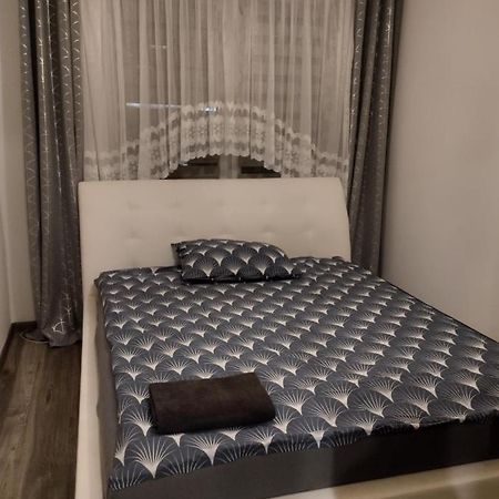 Apartament Kaja Apartment Гожов Велкополски Екстериор снимка